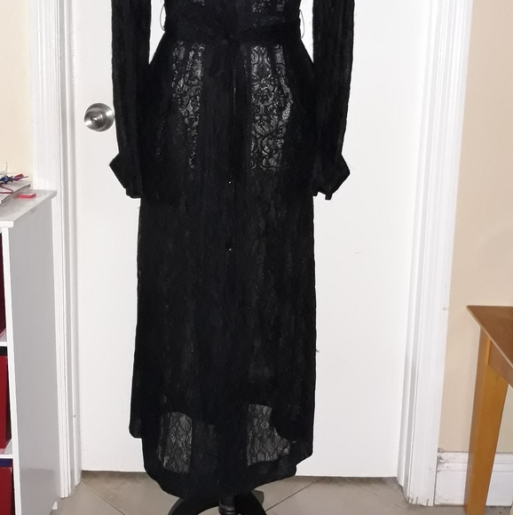 BCBG Maxzria Lace duster - Picture 3 of 7